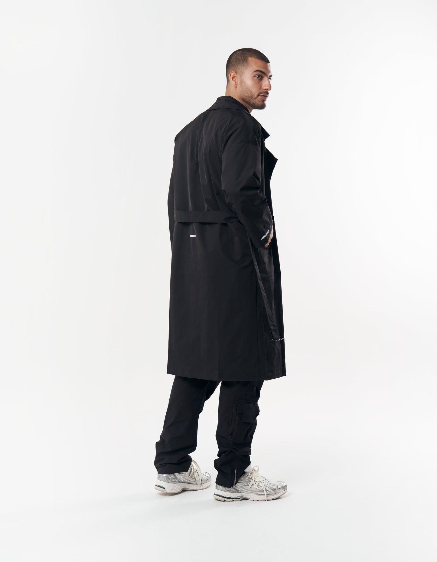 S1 Trench - Black